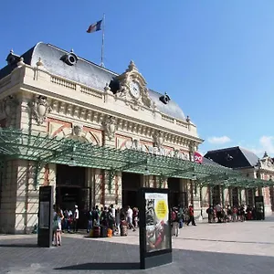 https://studio-de-la-gare-nice.fr-provencehotel.com